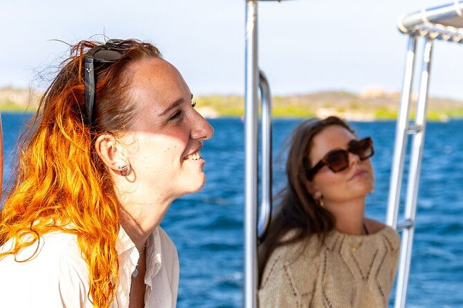 snorkeling-boat-trip-tugboat-beach-and-spanish-water-curacao