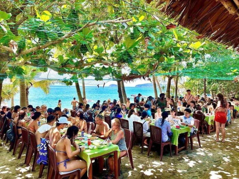 snorkeling-cham-island-by-speedboat-from-hoi-an-da-nang