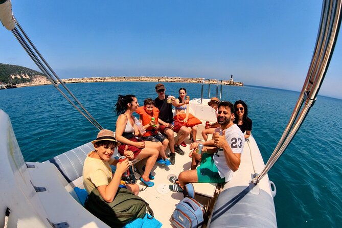 snorkeling-expedition-to-grama-baysmugglers-canyon-blue-cave