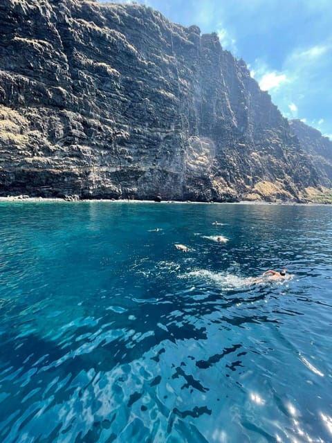 snorkeling-lunch-in-nature-reserve-garajau