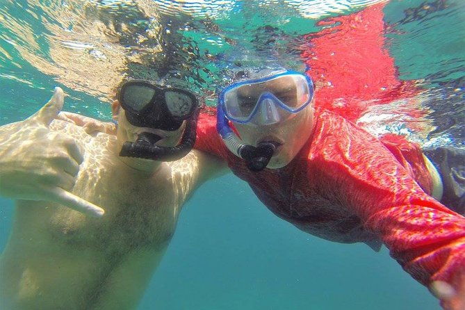 snorkeling-on-the-caribbean-side-of-panama