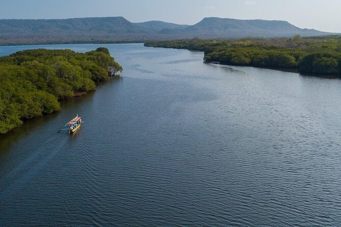 Snorkeling to Menjangan Island - The Transport and Group Size