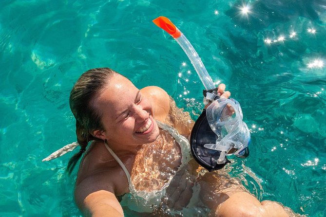 snorkeling-tour-to-the-malgrats-islands-by-boat