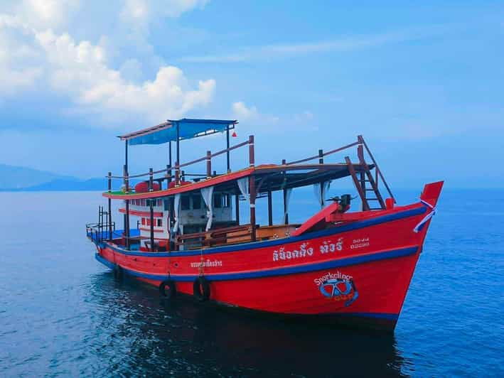 snorkeling-tour-with-meals-and-bbqs-cocktail-sunset