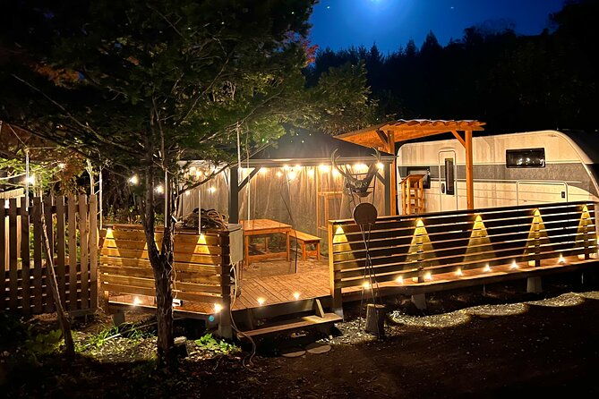 snow-camping-experience-with-a-camping-trailer-near-sapporo
