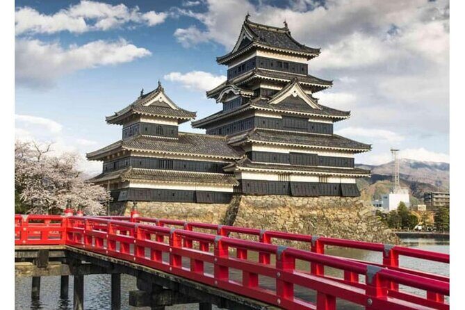 Snow Monkey Park and Zenko ji Temple Private Day Tour - FAQ