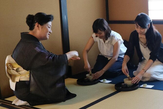 snow-monkeys-from-tokyo-full-day-private-trip-with-local-guide