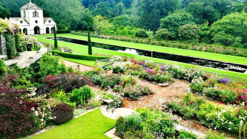 Snowdonia: Snowdonia, Bodnant Gardens & Castles Private Tour - Llanberis and Padarn County Park