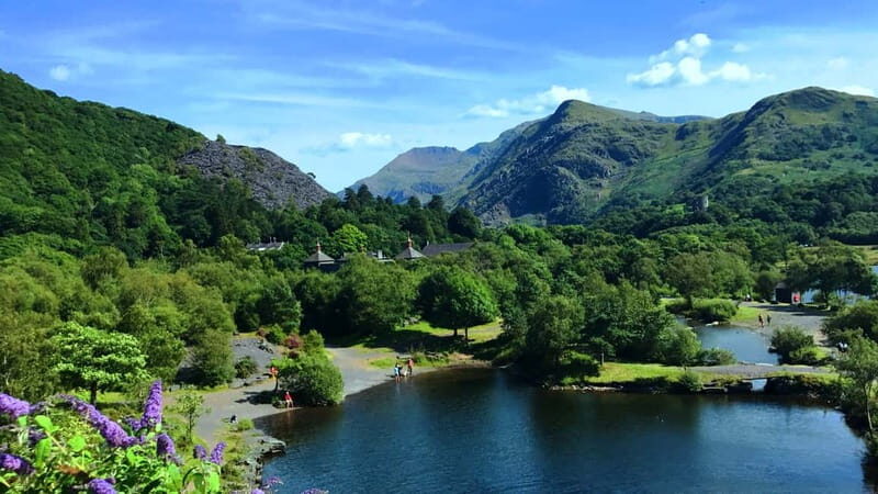 Snowdonia: Snowdonia, Bodnant Gardens & Castles Private Tour - Menai Bridge and Coastal Views