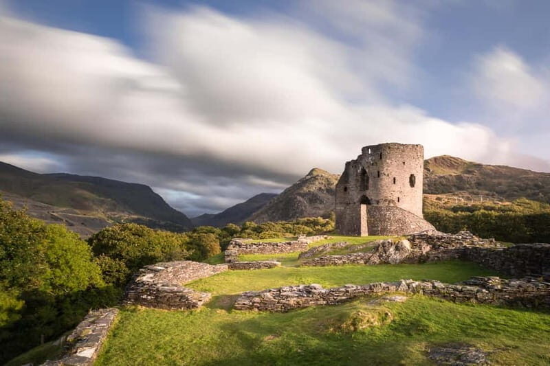 Snowdonia: Snowdonia Mountains, Lakes & Mines Private Tour - Exploring Snowdonia: A Full-Day Adventure into Wales’ Mountains, Lakes, and Legends