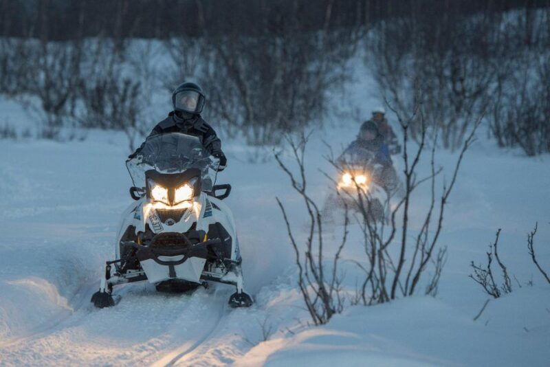 snowmobile-adventure-abisko-shared