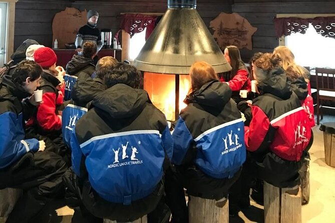 snowmobile-animals-day-tour