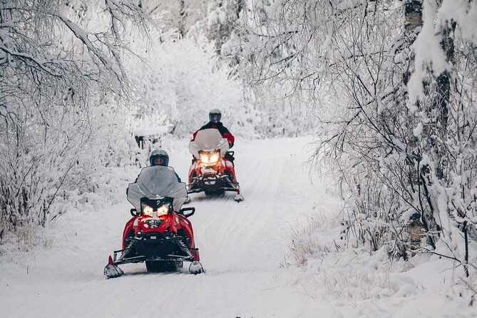 snowmobile-safari-into-the-wilderness-apukka-resort-rovaniemi