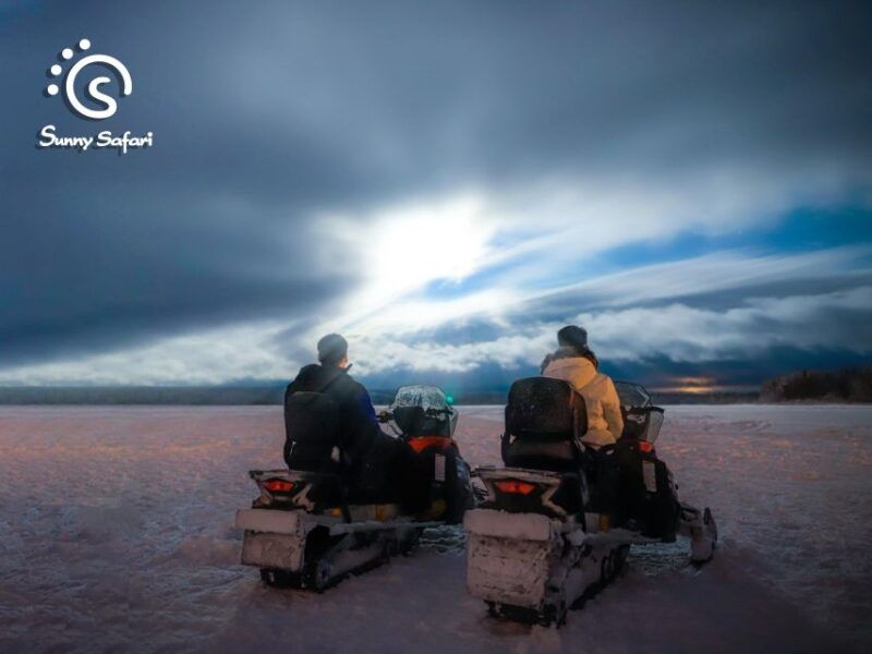 snowmobile-whole-day-adventure-small-group-2