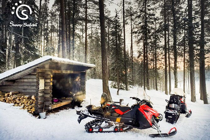 snowmobile-whole-day-adventure-small-group