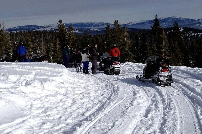 snowmobiling-packages-in-the-sierras-from-reno-nevada