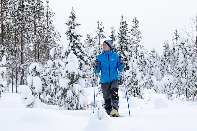 snowshoeing-adventure-with-ice-fishing-fire-and-survival