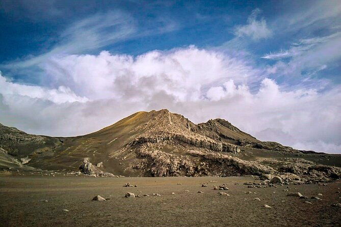 snowy-ruiz-hot-springs-from-manizales
