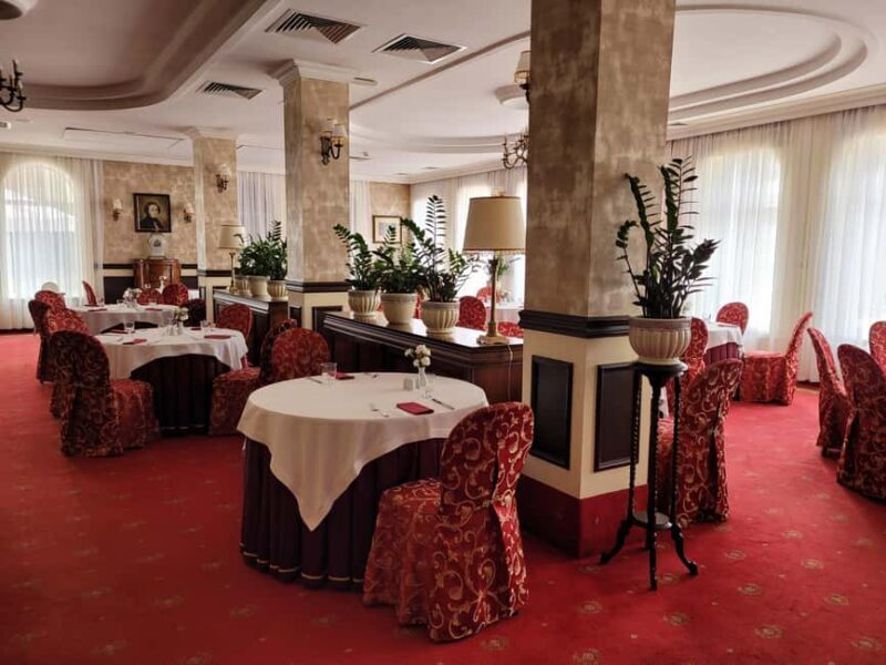 Sochaczew: Vodka, Liqueur, or Tincture Tasting Experience - Who Will Enjoy This Tour?