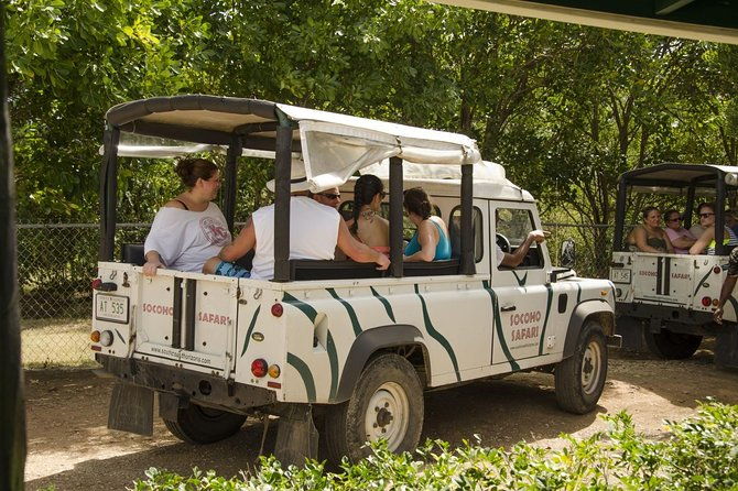 socoho-jeep-safari-historical-sites-lunch-beach
