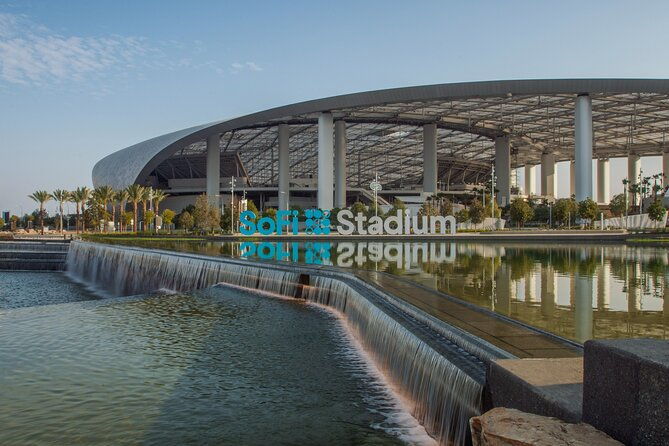 sofi-stadium-tour-in-los-angeles