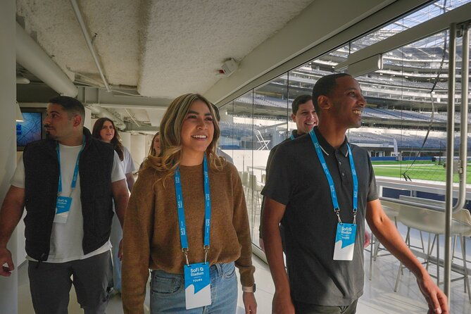 sofi-stadium-tour-in-los-angeles