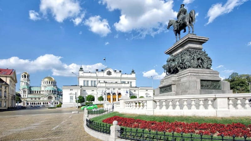 Sofia: Full-Day City Tour including UNESCO Boyana Church - Key Points