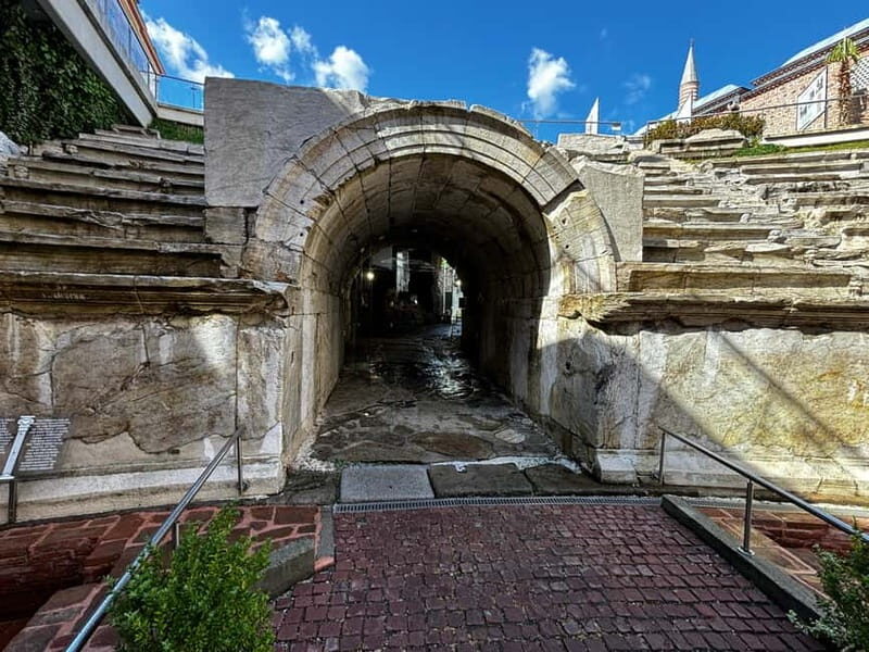 Sofia to Plovdiv Day Trip  Small Group Guided Tour - Key Points  