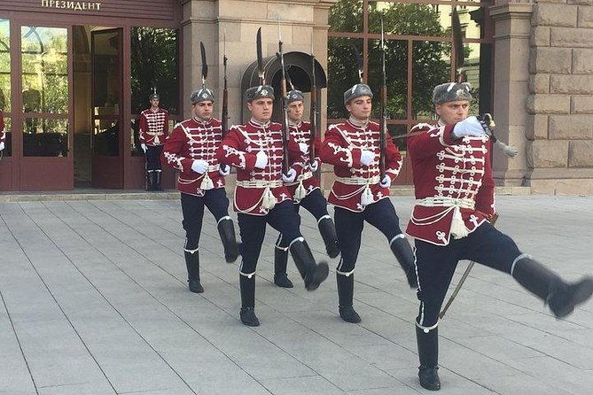 sofia-walking-private-city-tour
