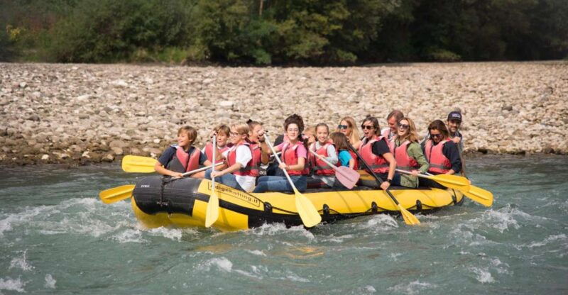 soft-rafting-at-sunset-and-aperitif-in-piazza-erbe