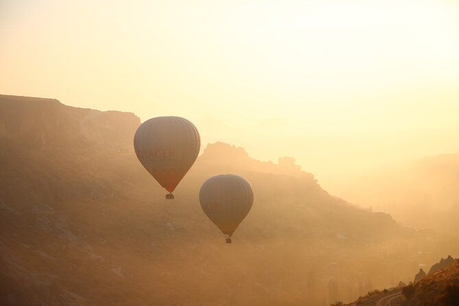 soganli-valley-hot-air-balloon-ride-at-sunrise