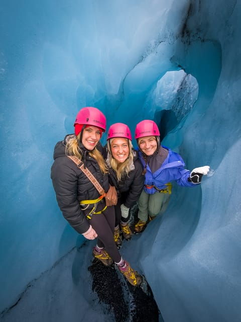 solheimajokull-glacier-guided-hike-with-equipment