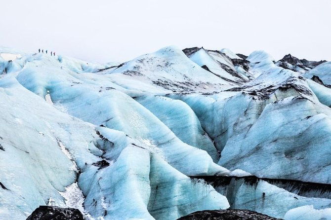 solheimajokull-glacier-hike-ice-climbing-small-group-adventure