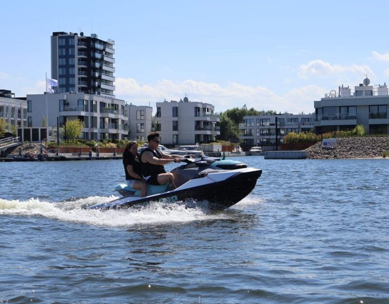 solmarina-gdansk-jet-ski-rental