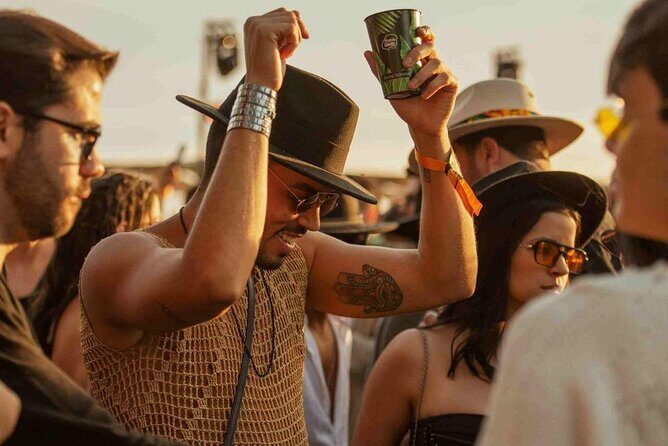 Solo Carnival Sunset Cruise: Party, Live DJ & Meet New Friends - What to Expect from the Solo Carnival Sunset Cruise