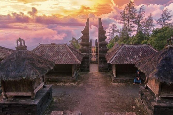 Solo Palace Tour with Sukuh and Ceto Temple from Yogyakarta - FAQs