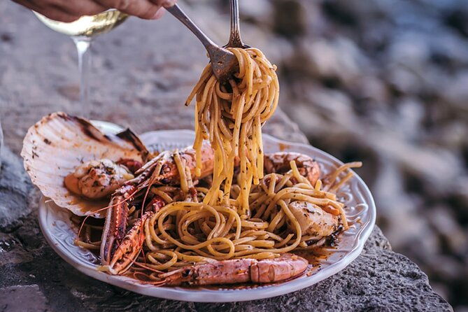 somebody-feed-phill-gastro-tour-gverovic-orsan-2