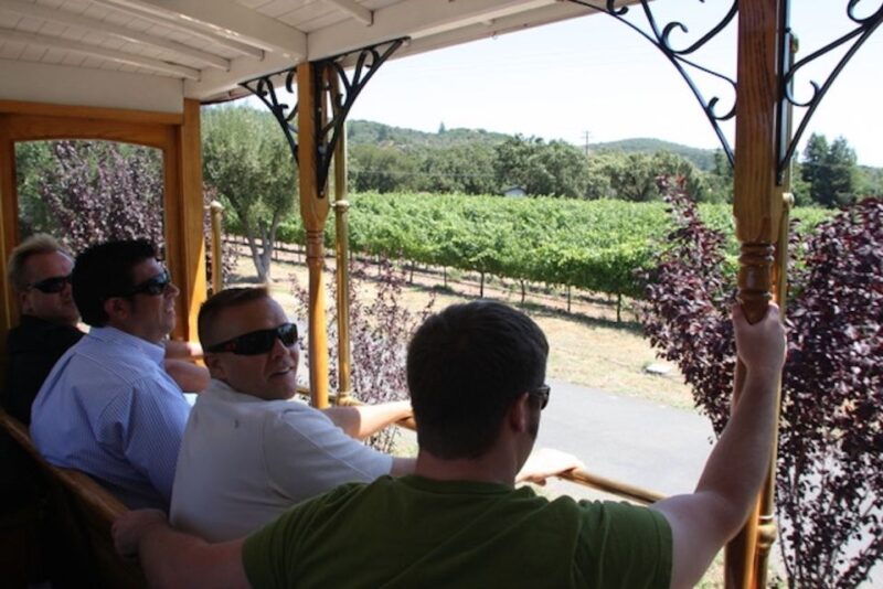 sonoma-valley-wine-trolley-tasting-tour-with-lunch