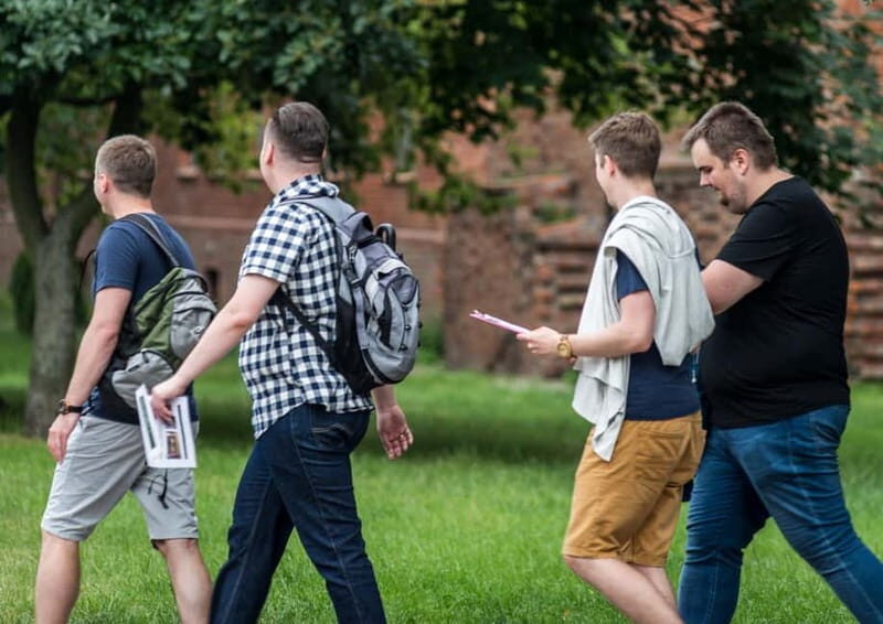 Sopot: Spy-Themed Walk & Game with Host/Guide - An Entertaining Approach to Sopot