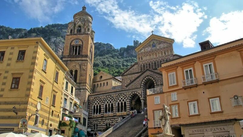 sorrento-amalfi-coast-excursion-with-swim-stop