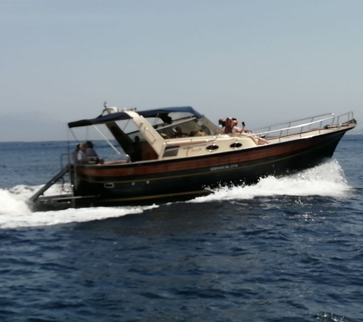 sorrento-amalfi-coast-excursion-with-swim-stop