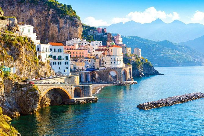 sorrento-amalfi-coast-with-driver-with-tour-guide