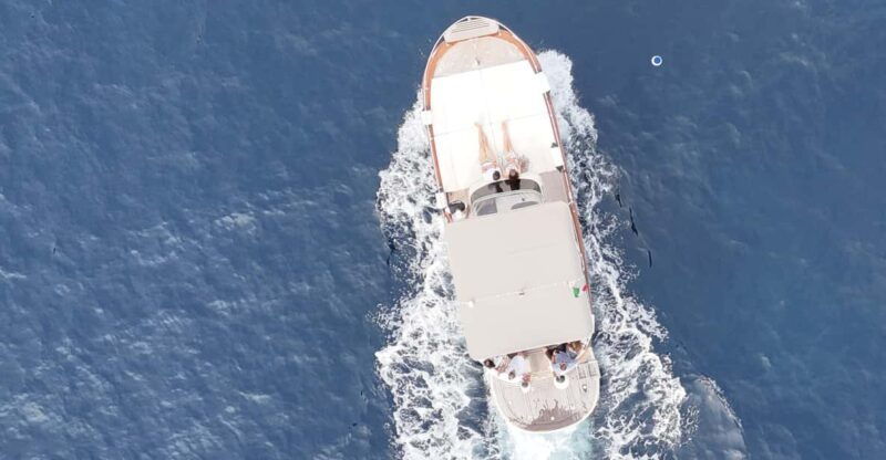sorrento-capri-and-blue-grotto-yacht-tour-with-snorkeling