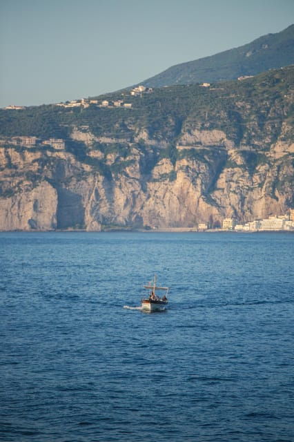 sorrento-gozzo-boat-coastal-cruise-with-swim-and-limoncello
