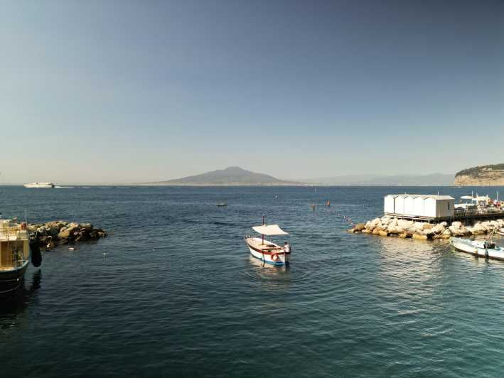 sorrento-gozzo-boat-coastal-cruise-with-swim-and-limoncello