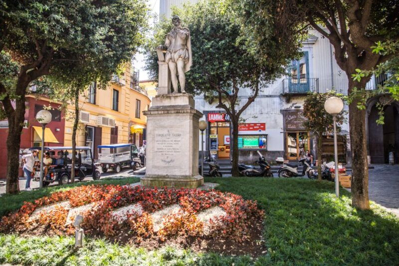 sorrento-guided-walking-tour-street-food-experience