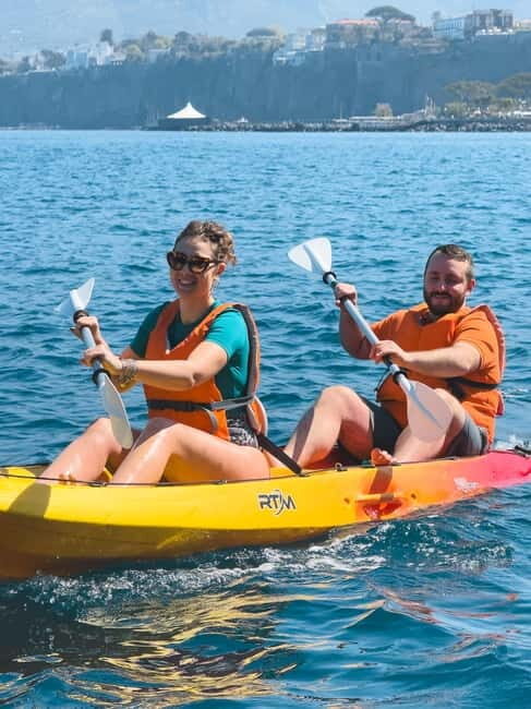 Sorrento: kayak small group tour to Bagni Regina Giovanna - Who Should Consider This Tour?