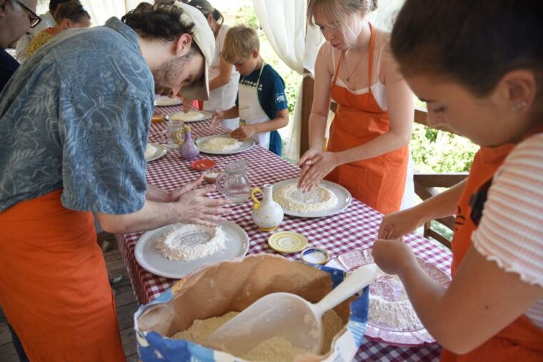 sorrento-pizza-lesson-wine-and-limoncello-at-a-local-farm