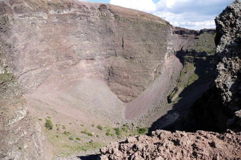 sorrento-pompeii-and-mount-vesuvius-tour-with-skip-the-line