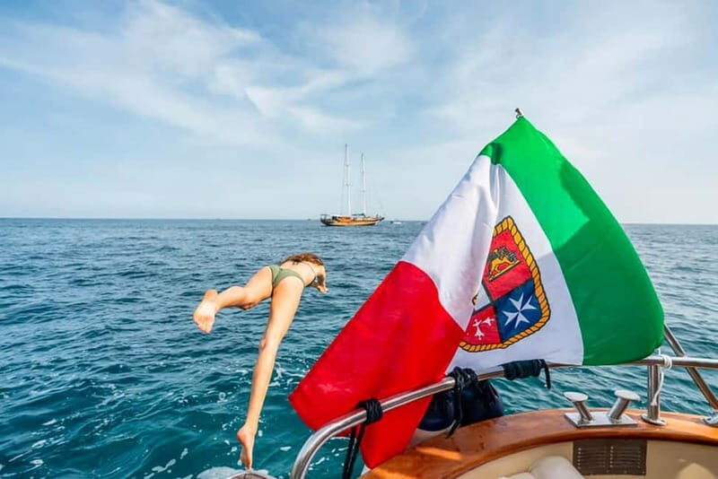 Sorrento: Positano & Amalfi Coast Small-Group Boat Tour - Key Points